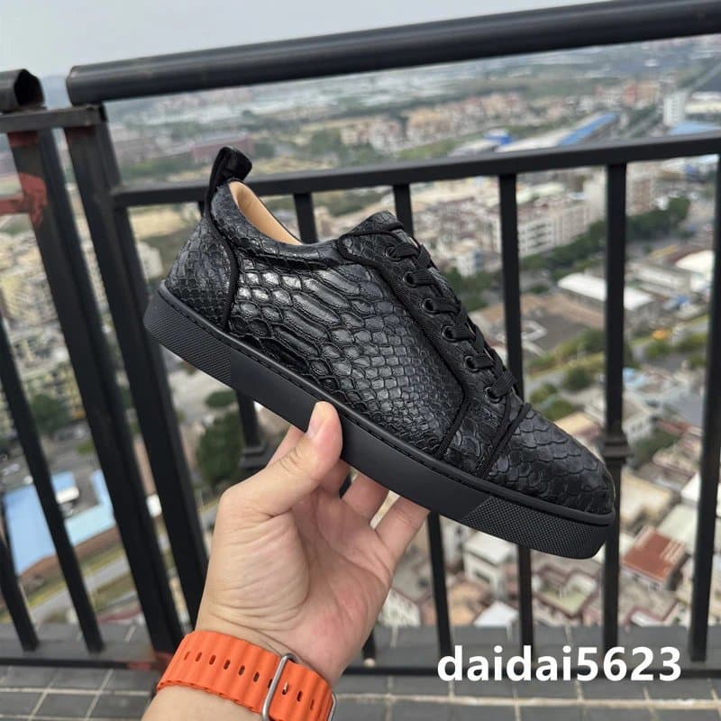 Christian Louboutin Louis Junior Python Texture