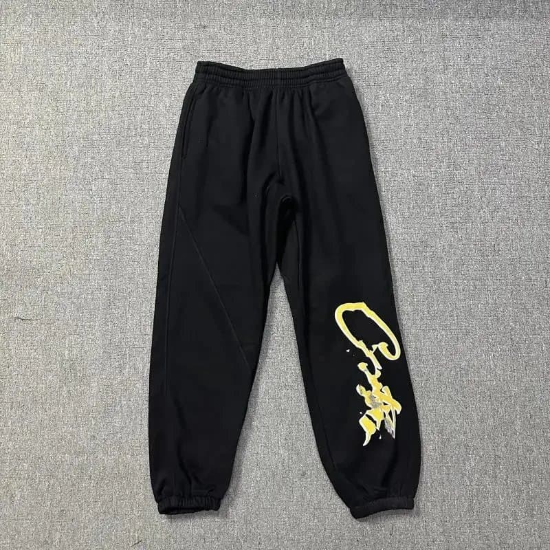 Fear of God Essentials Jogger Logo Print — 15