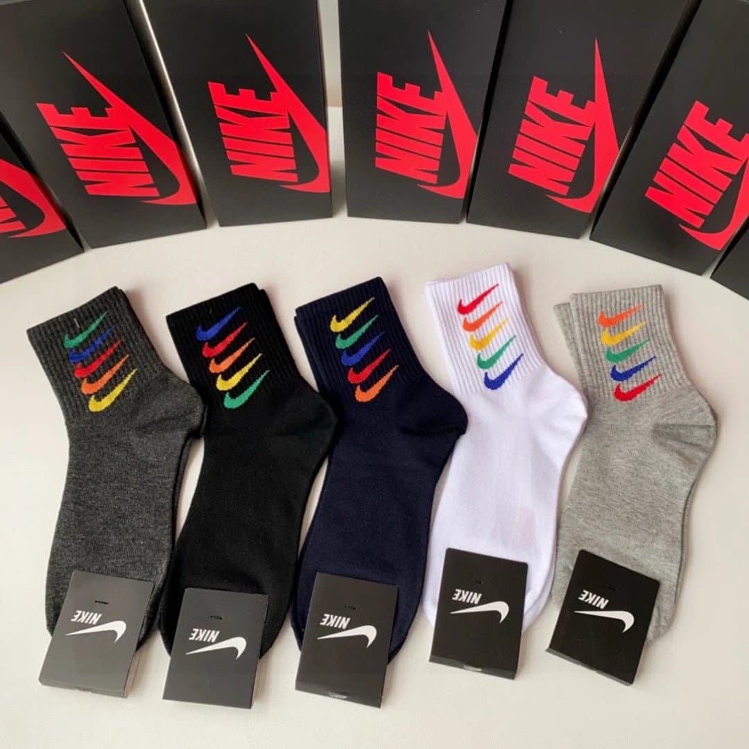 Nike Cushioned Ankle Socks Classic Logo — 38