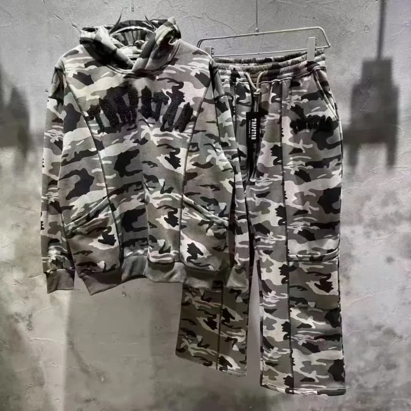 Corteiz Hoodie Trapstar Logo — Camouflage suit