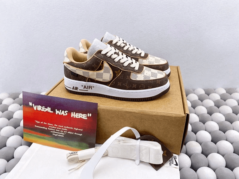 Nike Air Force 1 Low Volt — 20