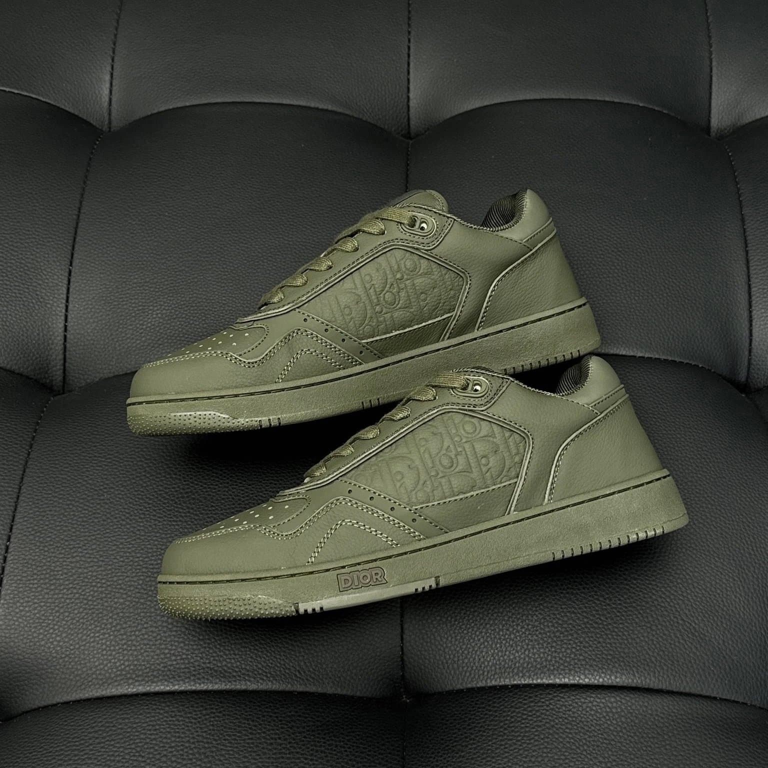 Dior B22 Low Olive Green