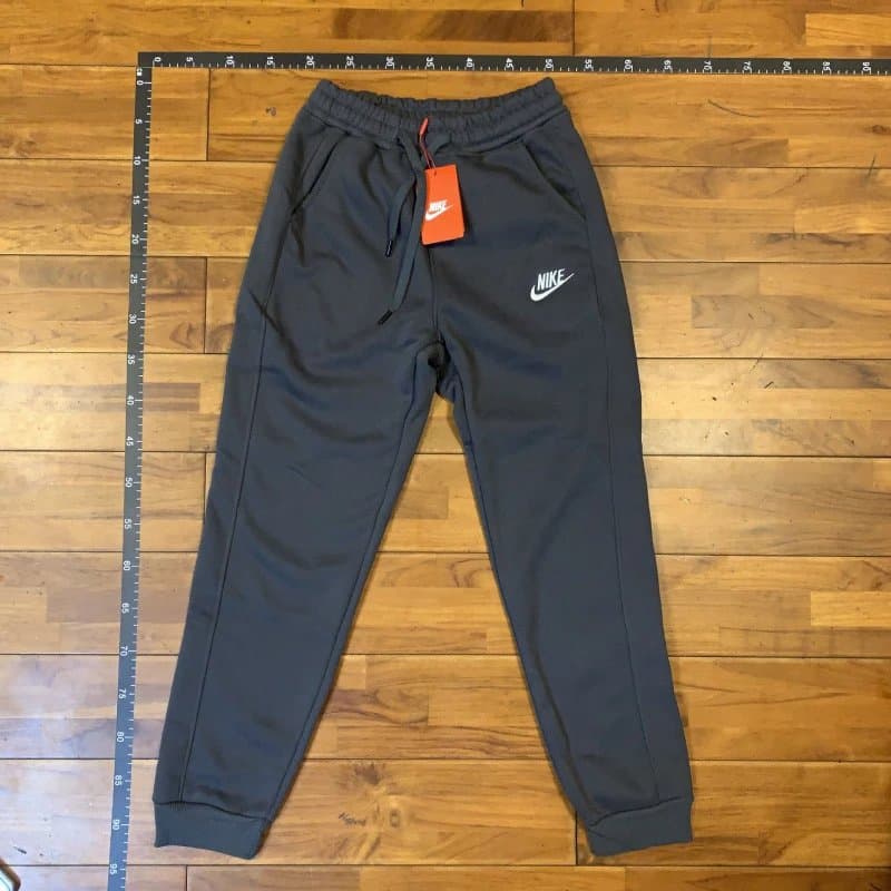 Nike Essential Hoodie Classic — 20