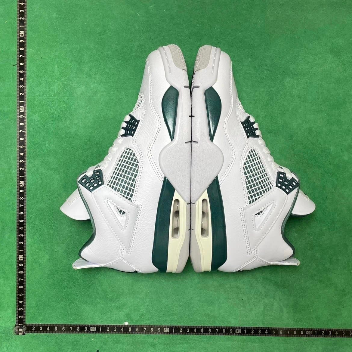 Air Jordan 4 Fire Red — 21号白绿FQ8138 103