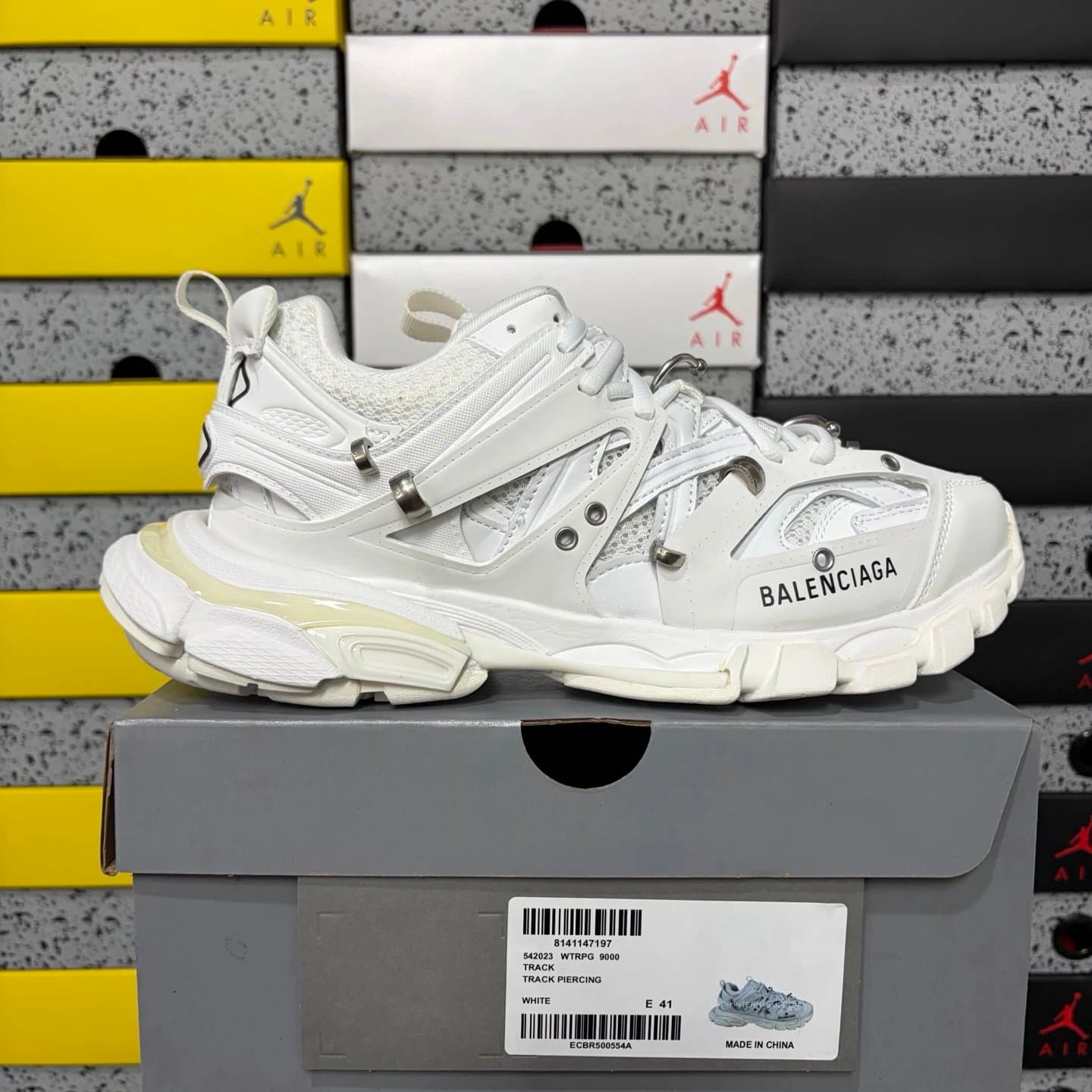 Balenciaga Track Sneaker Monocolor — VG · 白色环扣 PG 9000