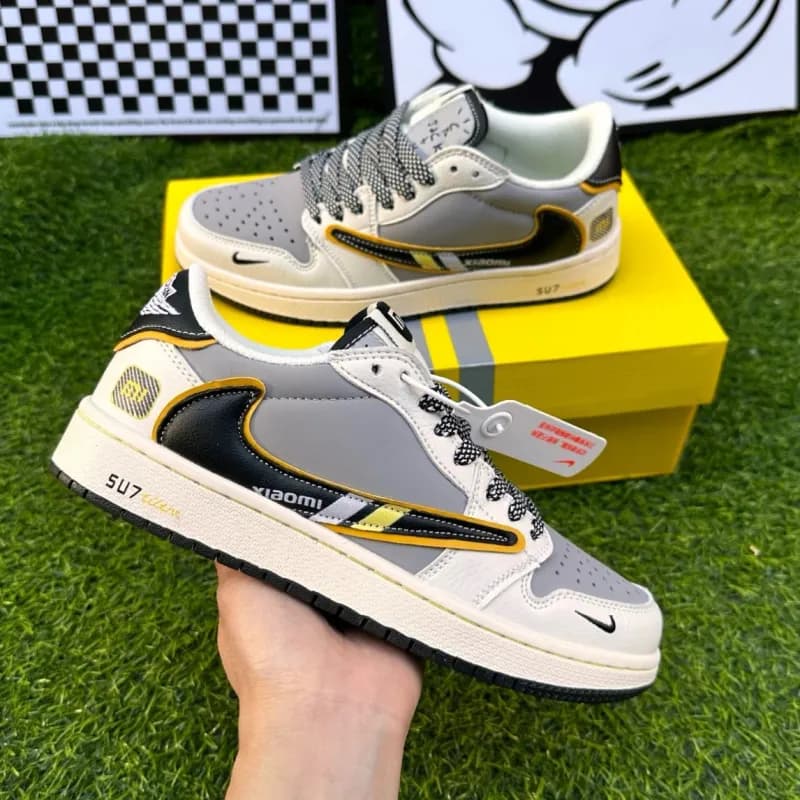 Nike Dunk Low Metallic Silver — 高版本 联名