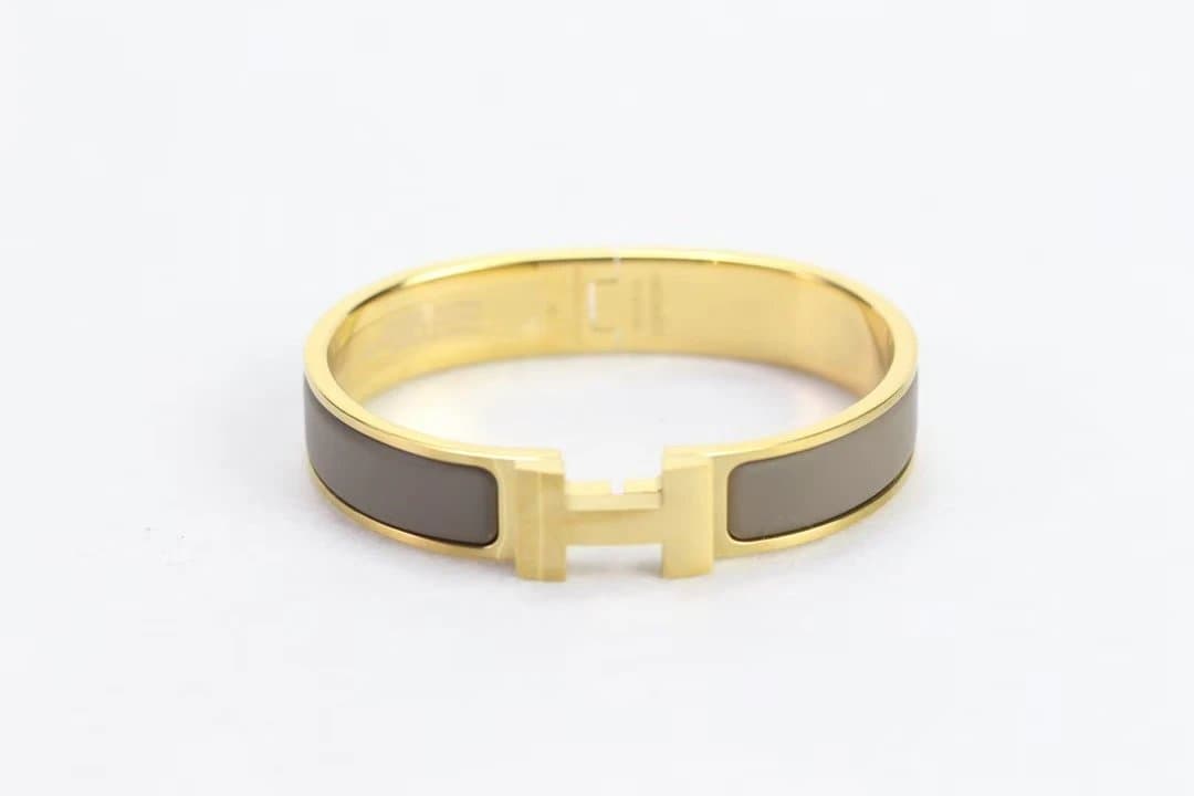 Hermès Clic H Bracelet Gold Tone with Grey Enamel