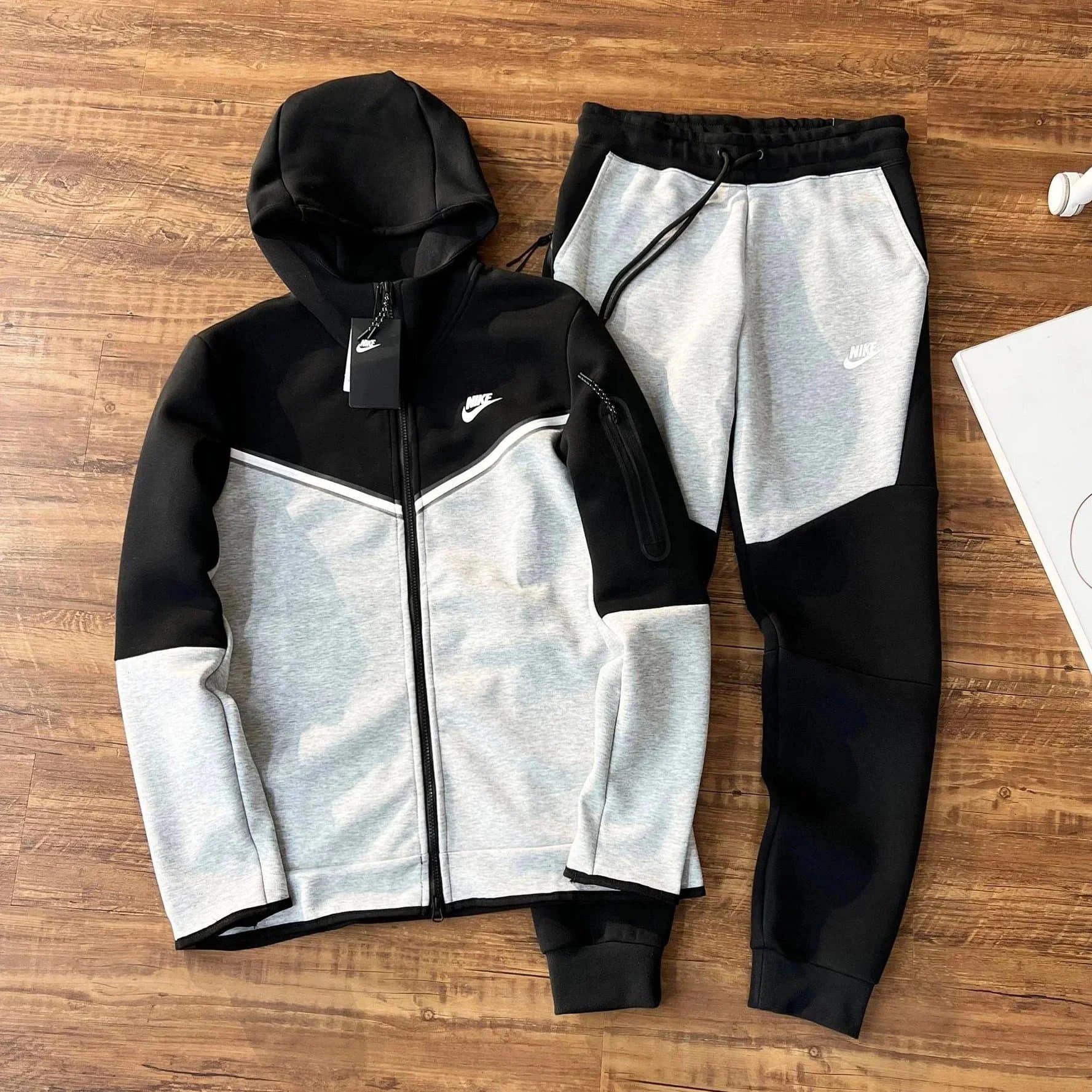 Puma Track Suit Solid Green — 套装 黑拼深灰