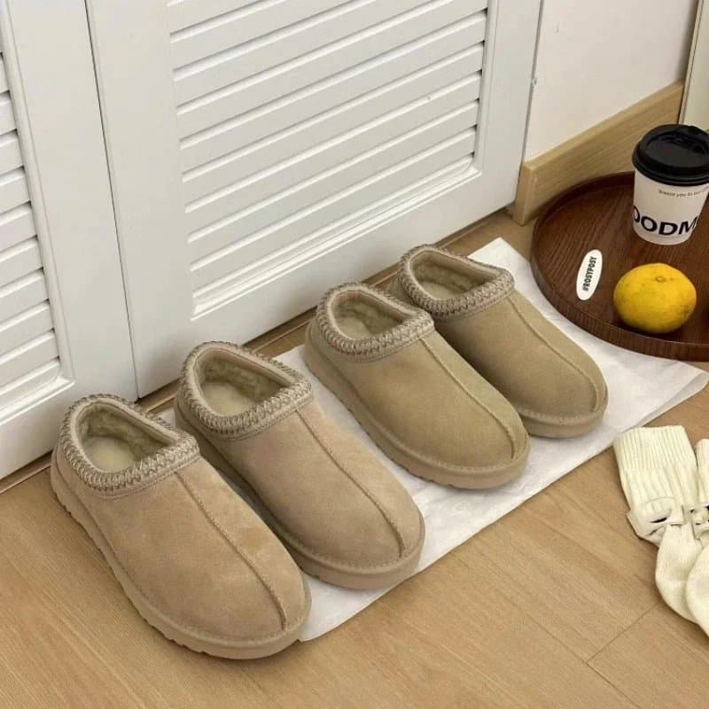 UGG Classic Mini Slipper Shearling Lined
