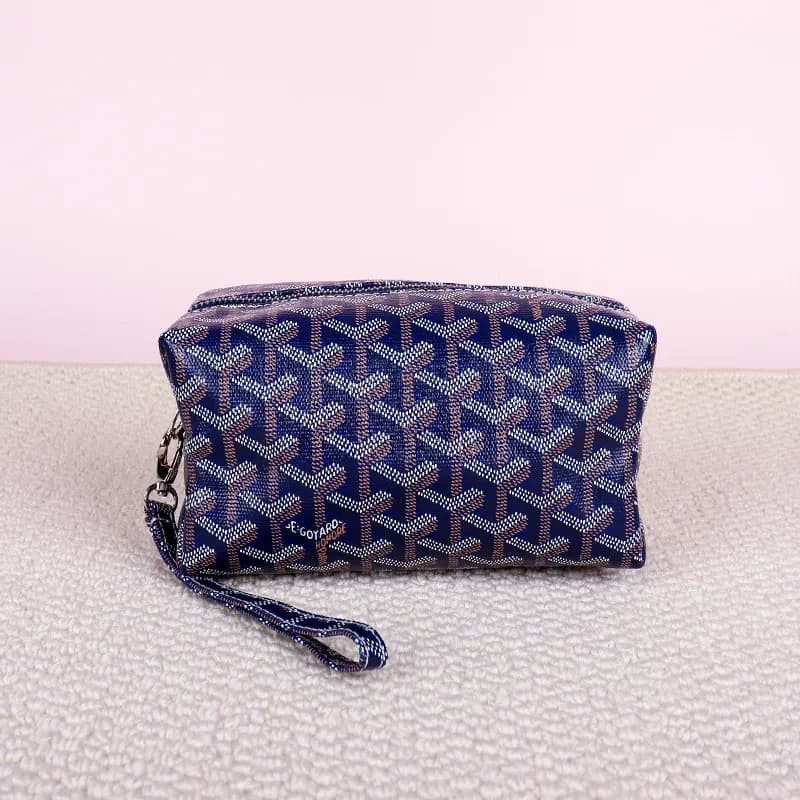 Goyard St. Louis Pouch Classic Chevron
