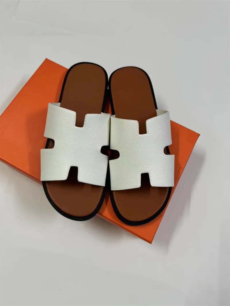 Hermès Oran Sandal Crocodile-Embossed — Brown + white palm print