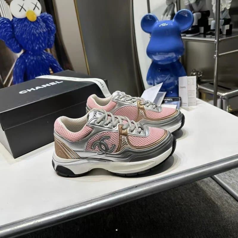 Chanel Sneaker Beige Mesh with Logo — 粉红色