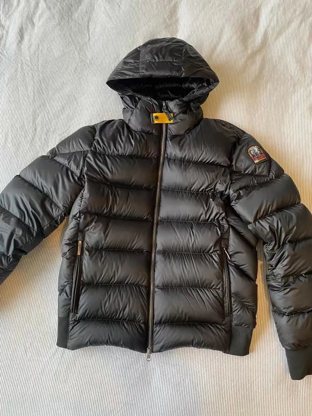 Nike × Off-White Windrunner Jacket Neuron Print — 15