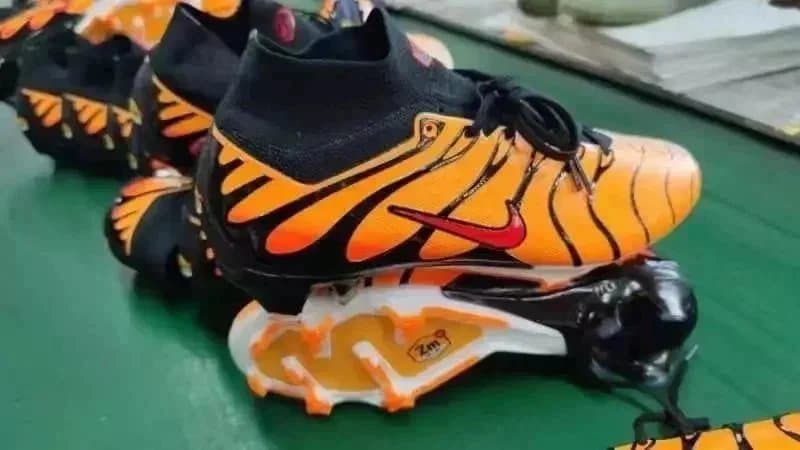 Nike Mercurial Superfly Tiger Stripe