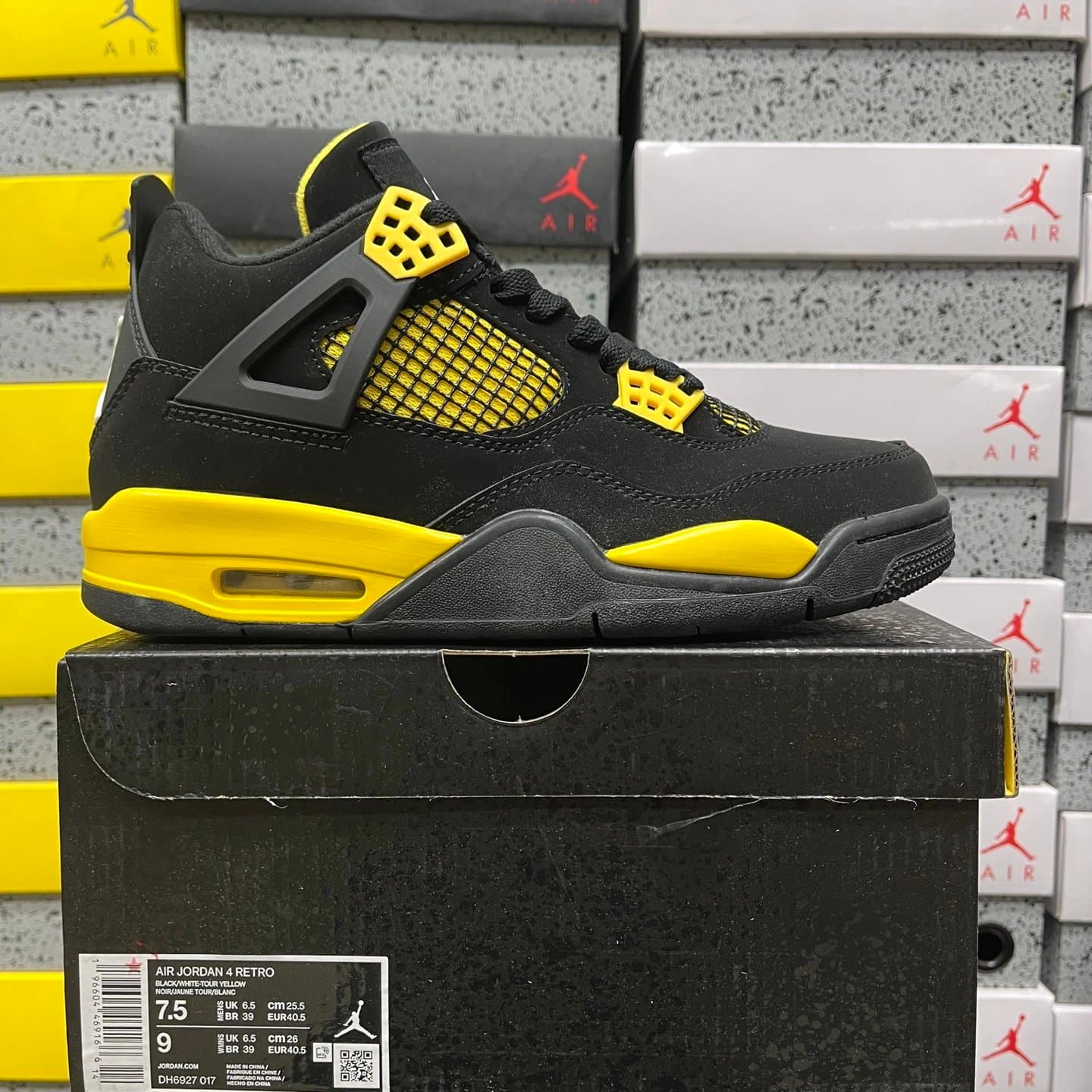 Air Jordan 4 Retro Bred Yellow