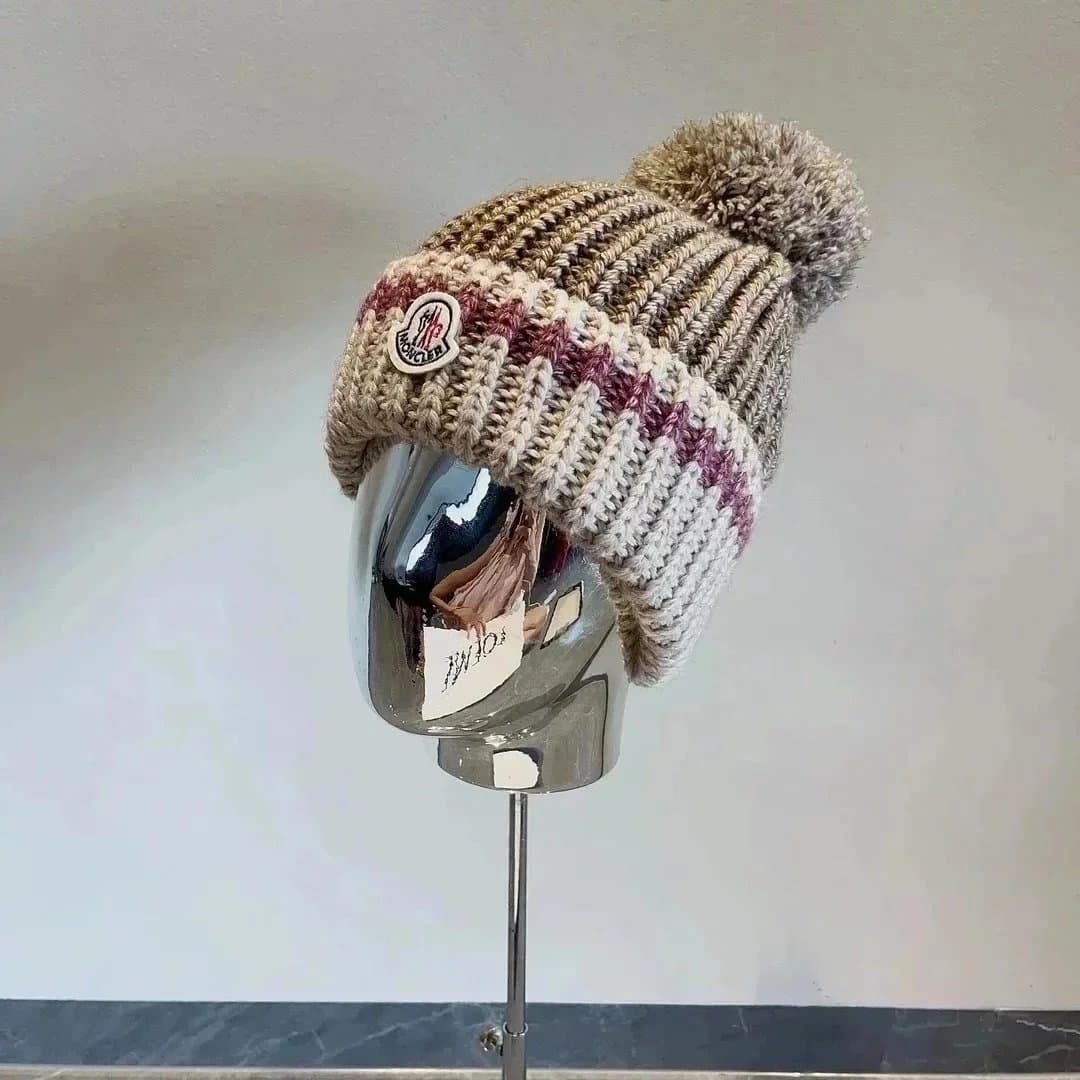 Moncler Ribbed Beanie Logo Patch — 28