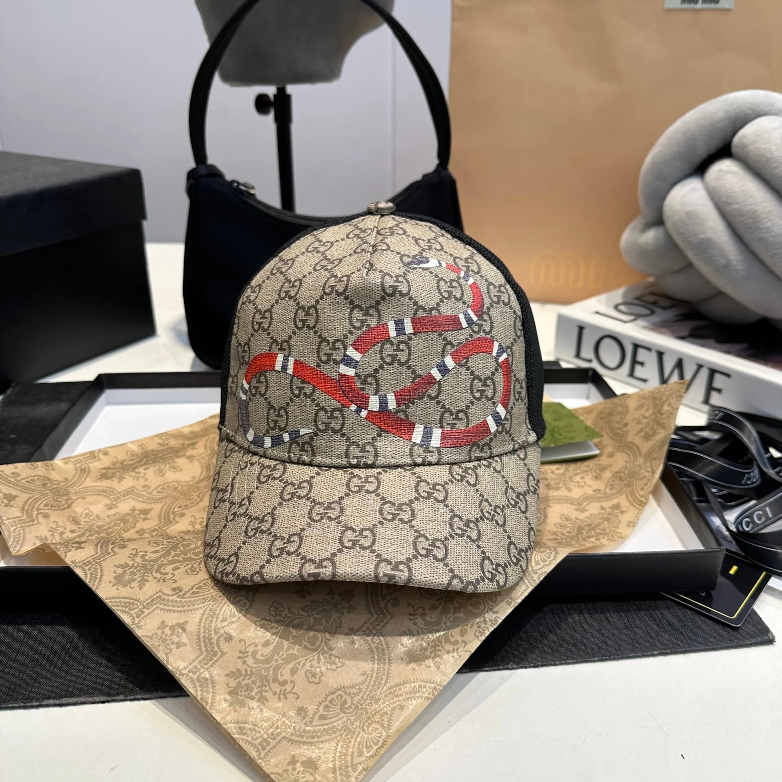 Gucci Baseball Cap GG Monogram Dip-Dye — 16
