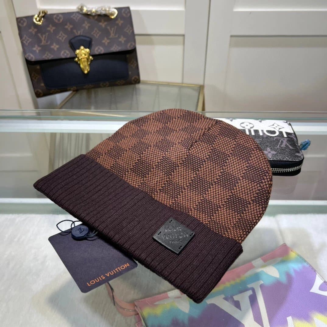 Moncler Beanie Logo Patch — 223# 咖啡色