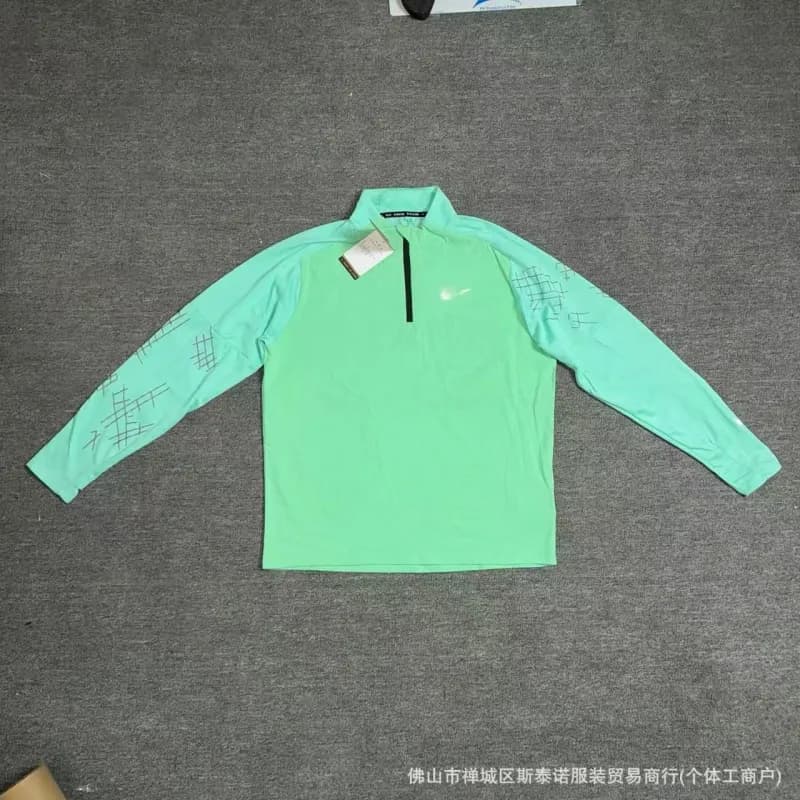 Nike Running Windrunner Jacket All White — Dq6527-010 green