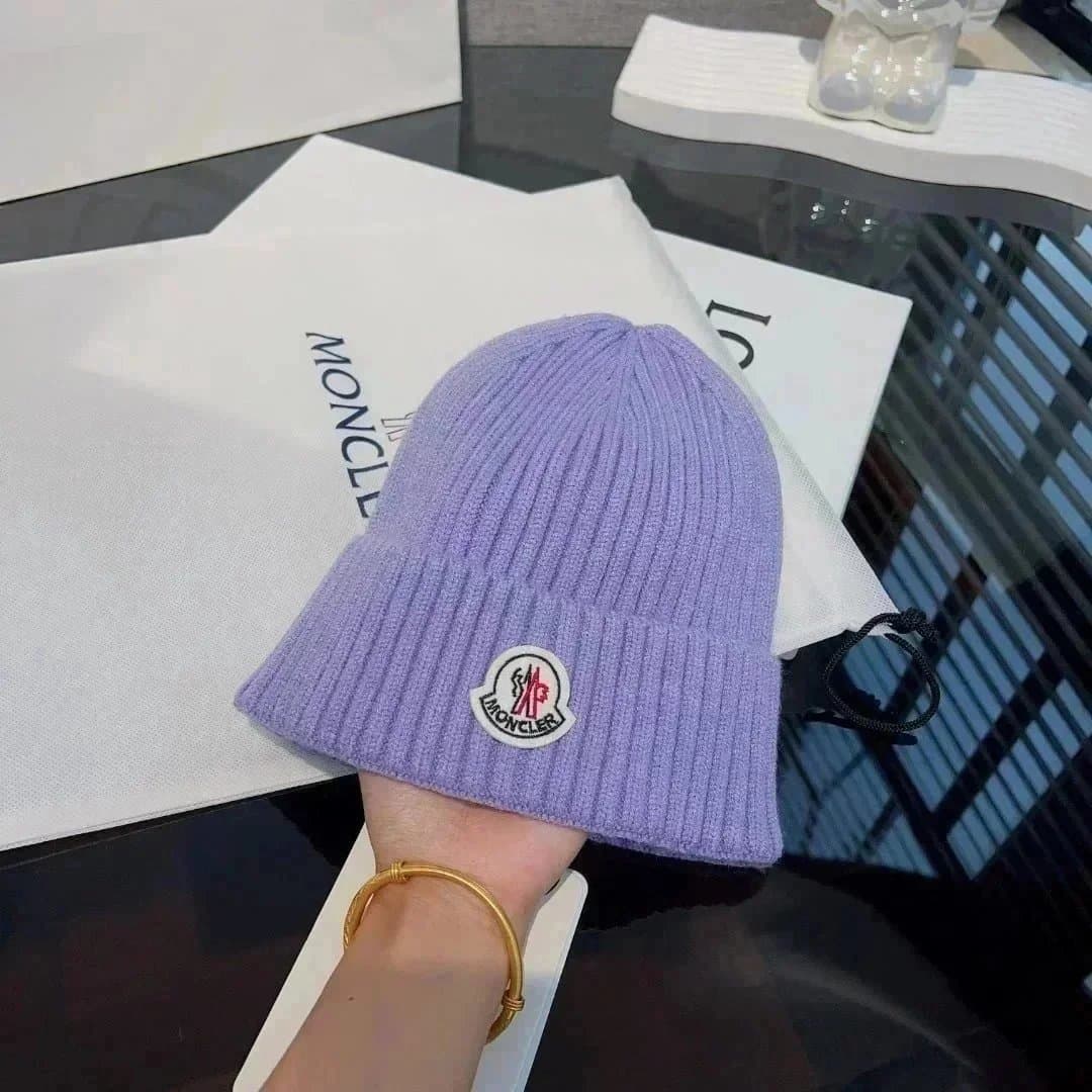 Moncler Ribbed Beanie Logo Patch — 014