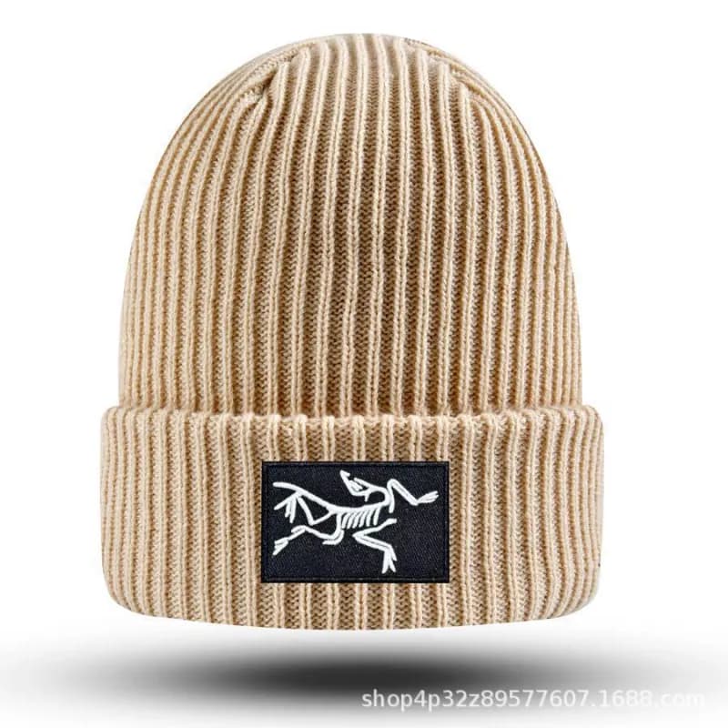 Ribbed Beanie Arc'teryx Logo Patch — 28