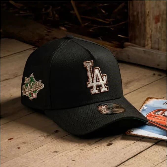 New Era 9FIFTY Snapback World Series Patch