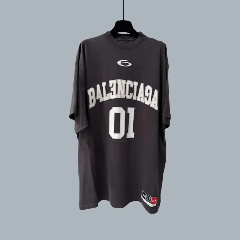 Balenciaga College Tee 01 Arch Logo — （高版本）黑色