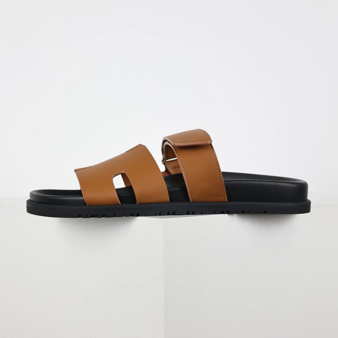 Hermès Oran Sandal Tan and Black