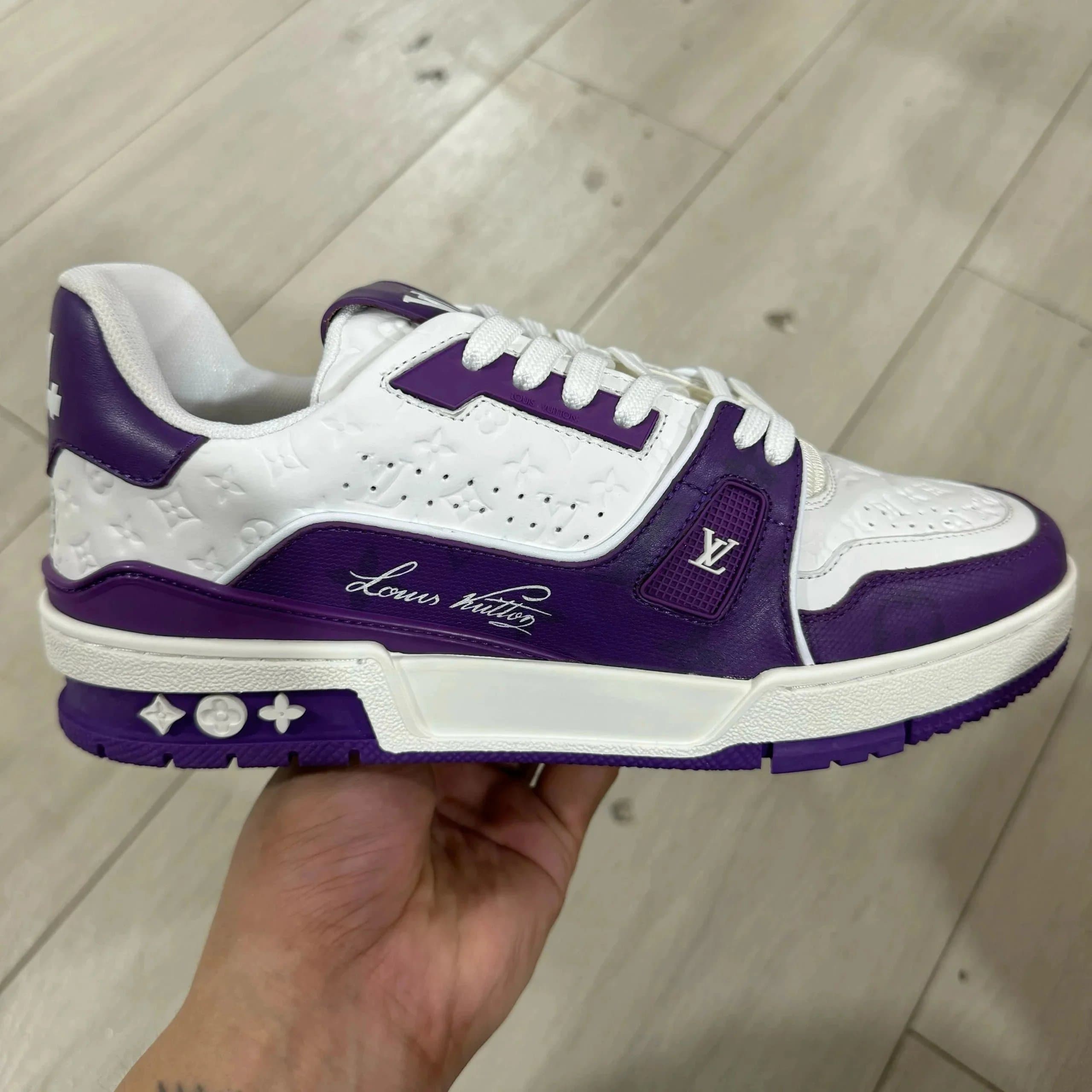 Louis Vuitton LV Trainer Monogram Empreinte — 白紫2