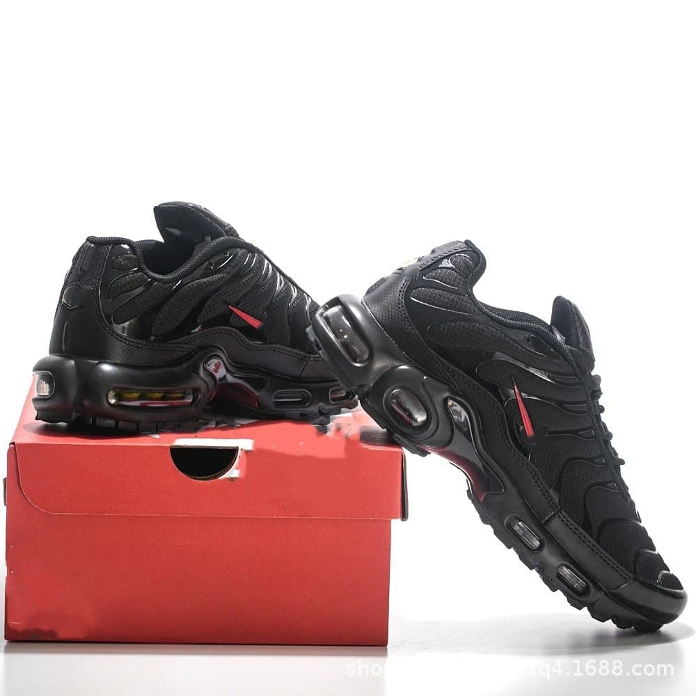 Nike Air Max Plus Triple White — TN1-19