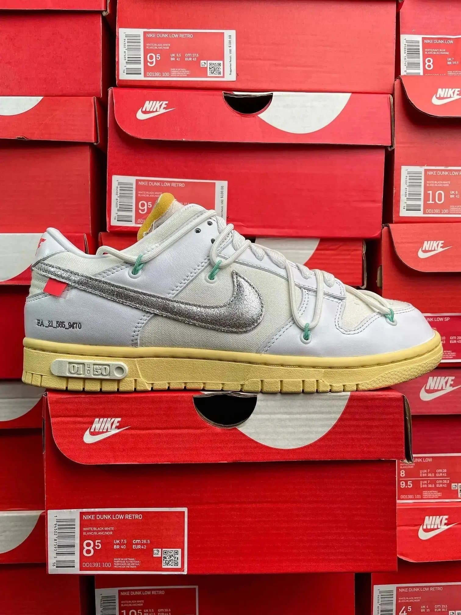 Nike Dunk Low Retro Orange Blaze — 26