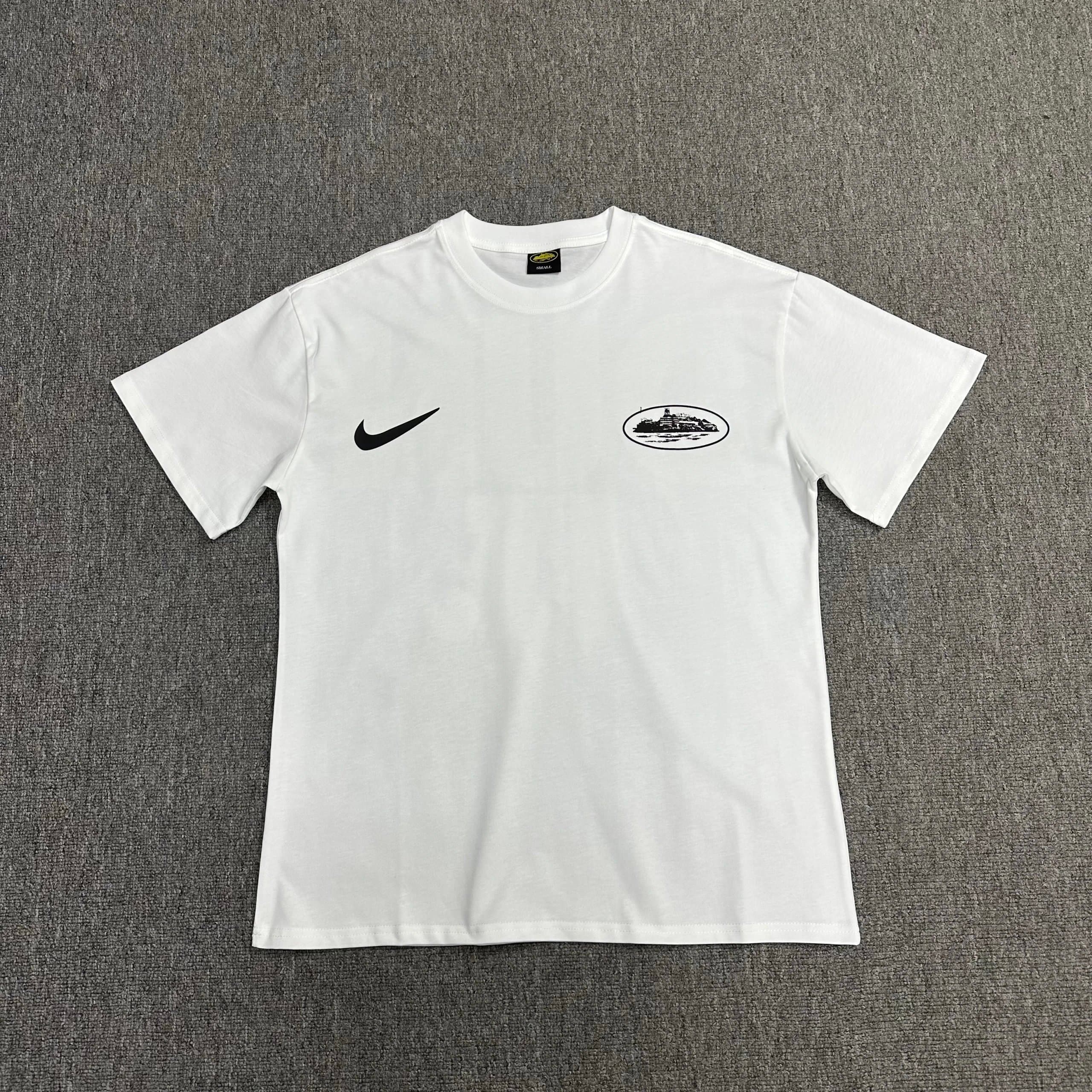 Corteiz Logo Tee Red Script — 11