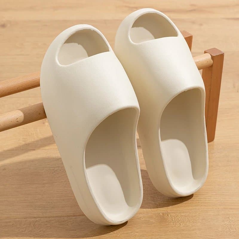 Yeezy Slide Bone