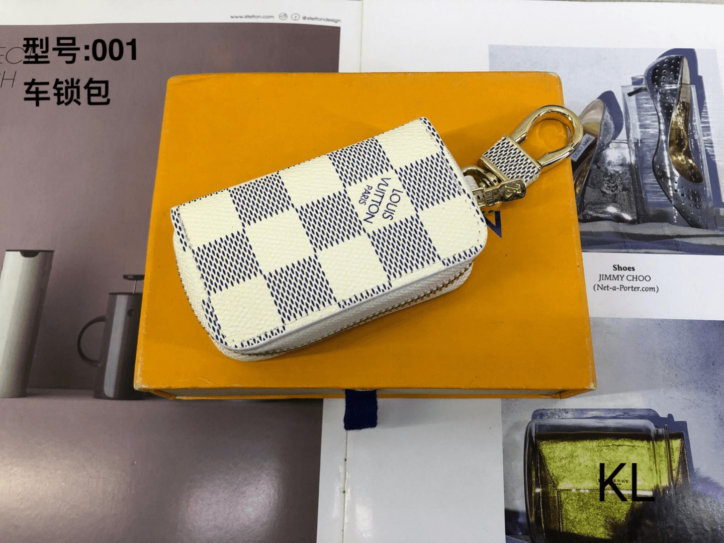 Louis Vuitton Key Pouch Damier Azur