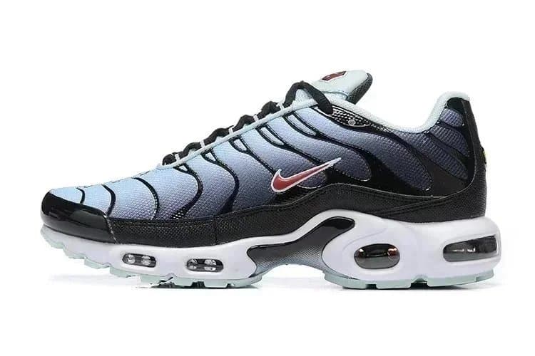 Nike Air Max Plus Sunset Gradient — 17