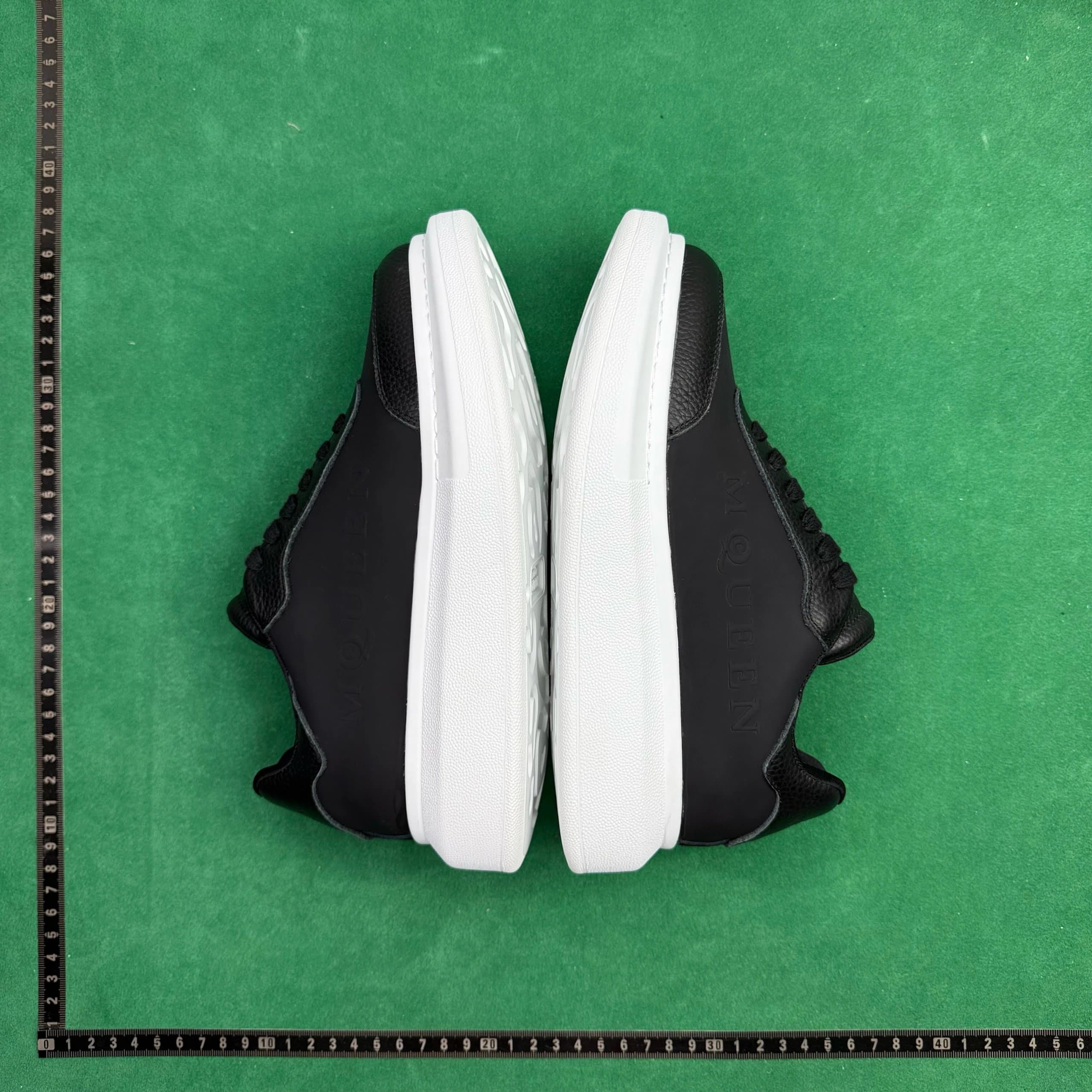 Alexander McQueen Sneaker All White — 3号黑色