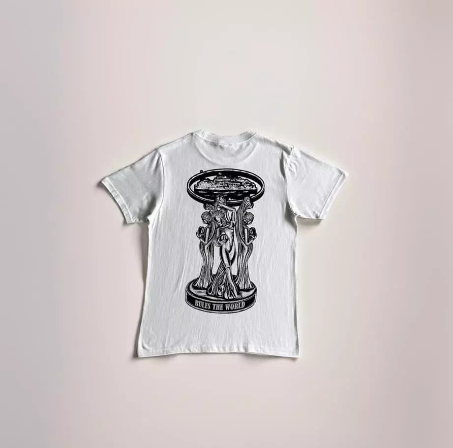 Stüssy T-Shirt Green Logo — 女神雕塑