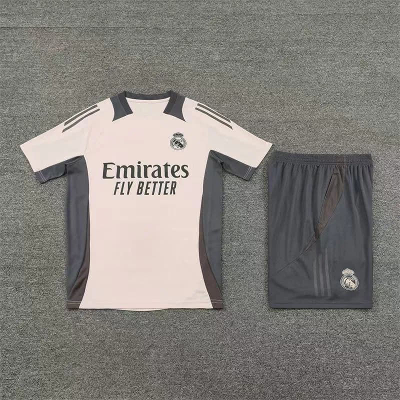 Training Set Black Pink — 2425皇马杏色