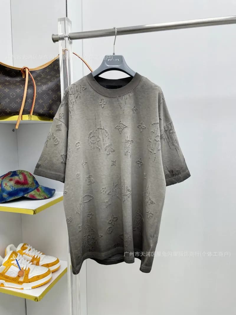 Logo T-Shirt FENDI ROMA Graphic — 56