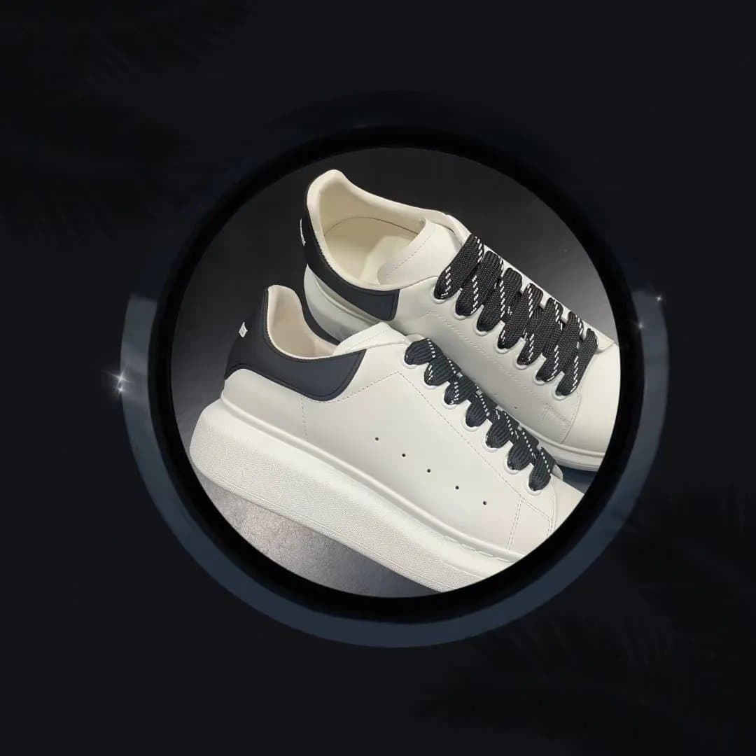 Alexander McQueen Oversized Sneaker Reflective — 黑色尾滴胶