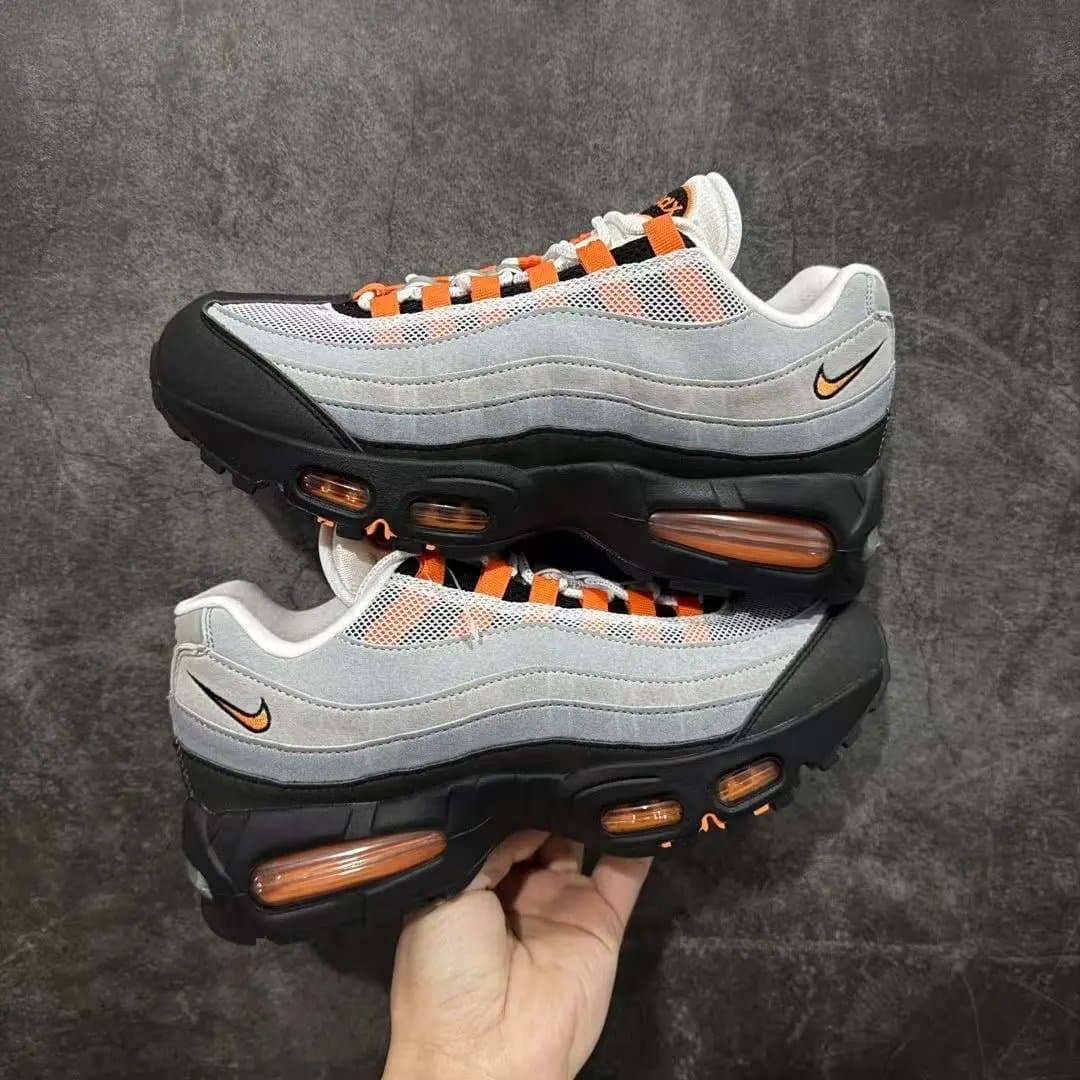 Nike Air Max 95 Travis Scott — 3-HM4740-101