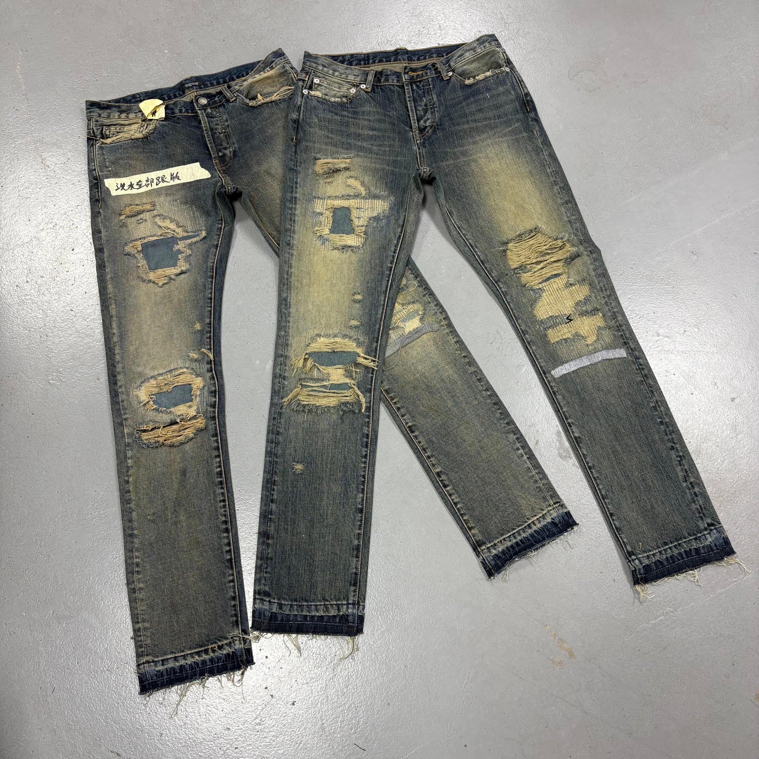 Levi's 501 Distressed Jeans Heavy Ripped Wash