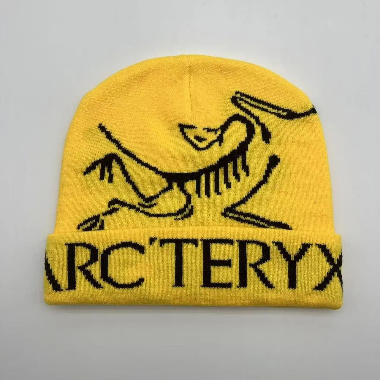 Arc'teryx Beanie Bird Logo — 均码 · 黄色-提花字母