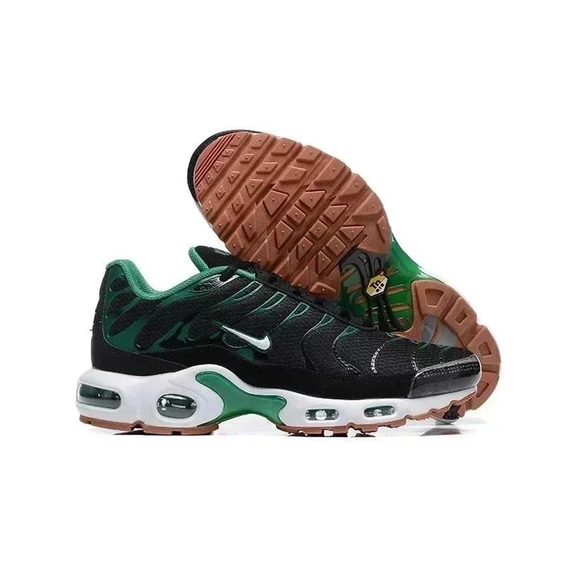 Nike Air Max Plus Violet — 11