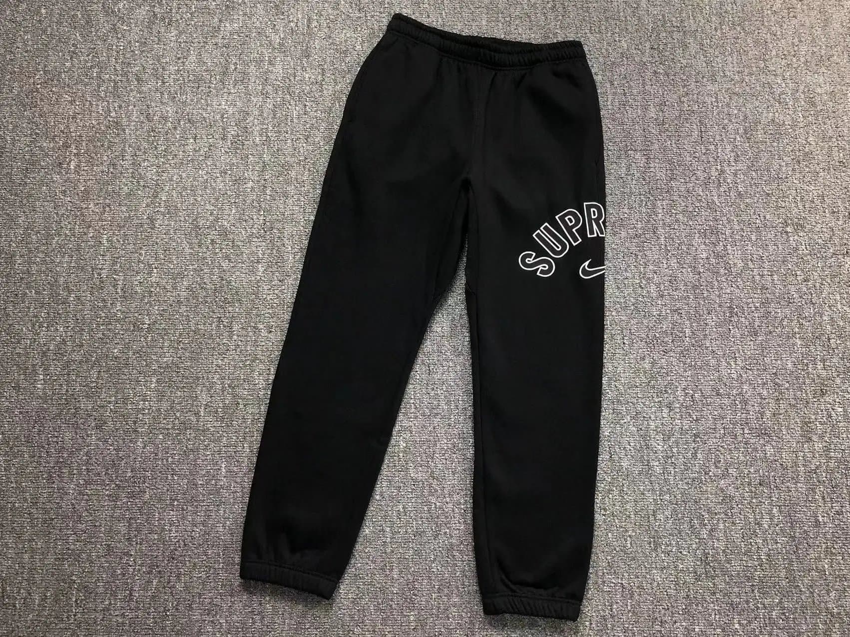 Supreme Logo Sweatpants White Box Logo — A445#黑色