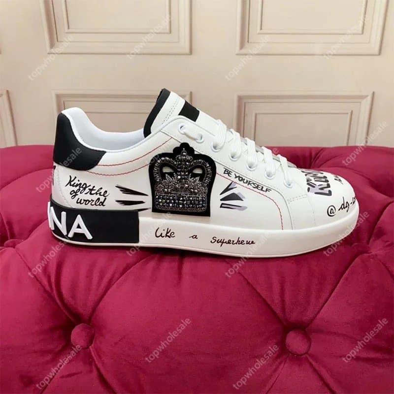 Dolce & Gabbana Sneaker Crown Embellished