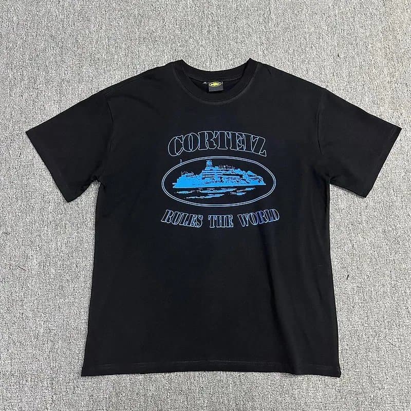 Corteiz Tee Script Logo — 3102黑彩兰印