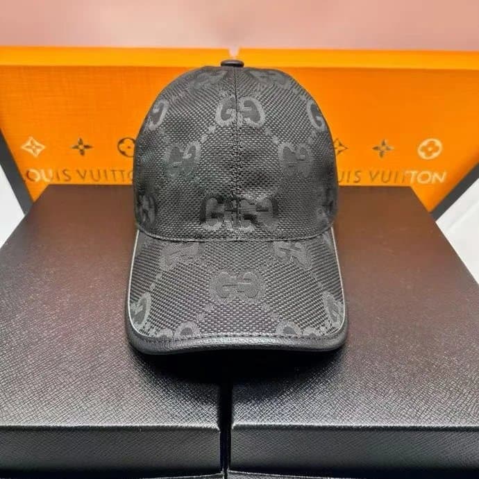 Fendi Baseball Cap FF Monogram — Gucci 3-MZ016