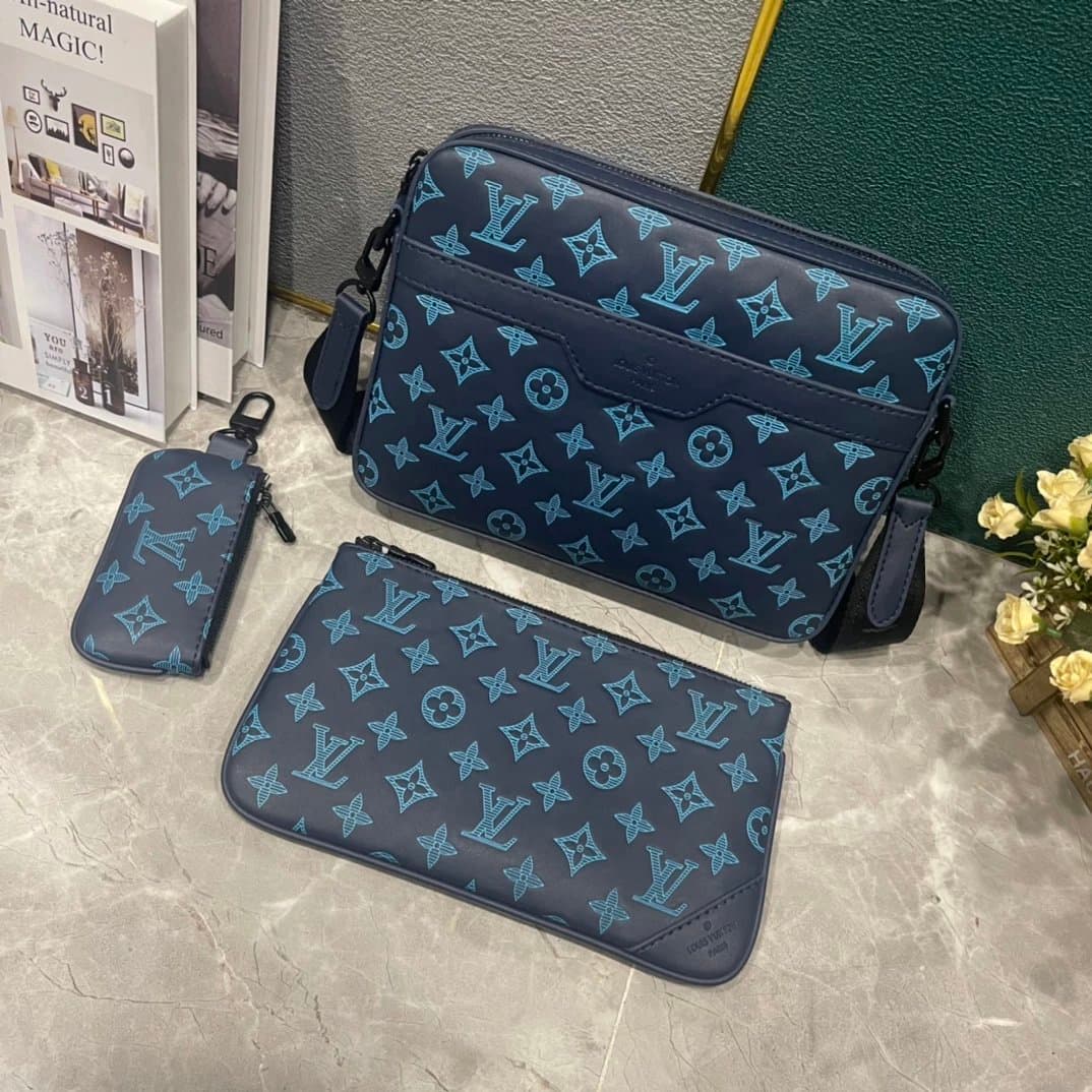 Louis Vuitton Monogram Eclipse Set Navy Blue with Light Blue Print