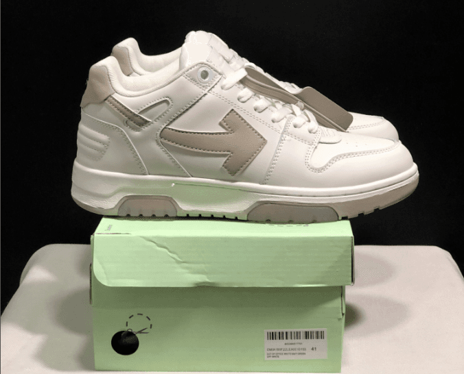 Arrow Sneaker Off-White Arrow — 28